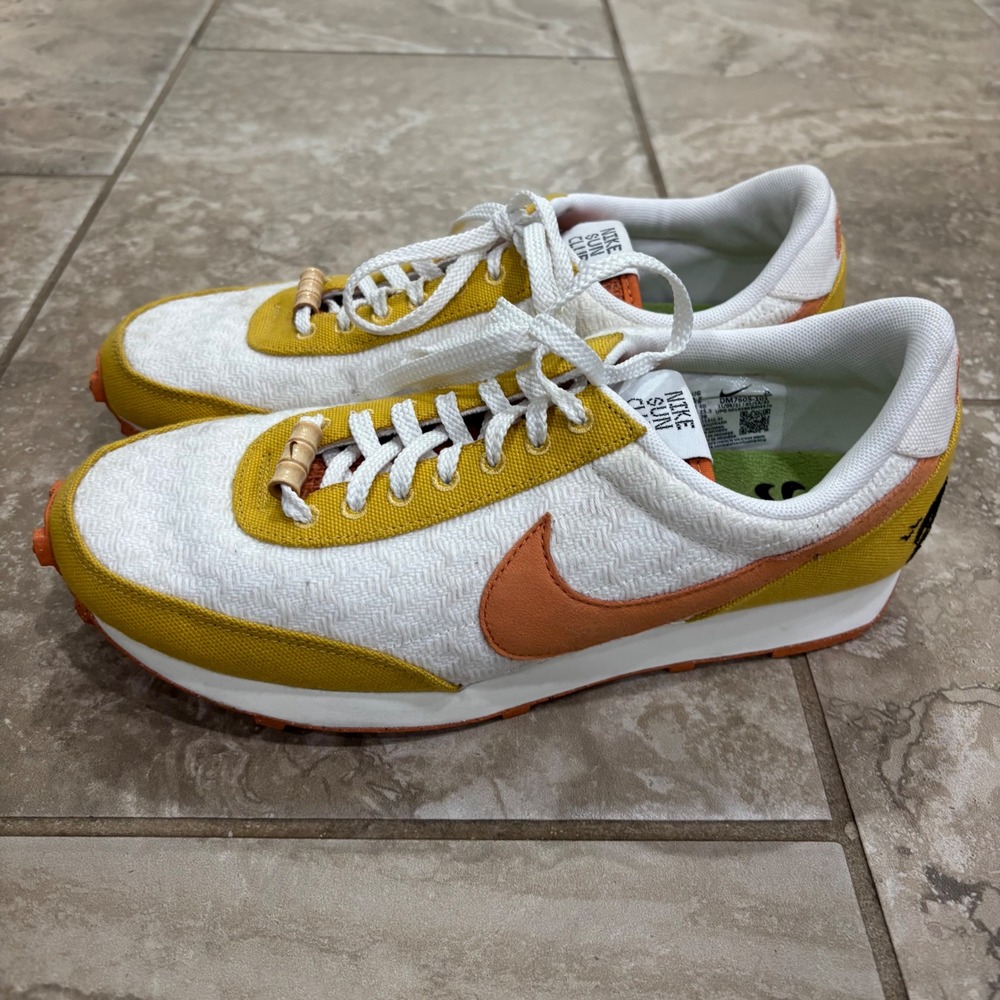 Nike Waffle Debut Sun Club Sail Burnt Orange Wheat DM7605-101 Womens 8.5